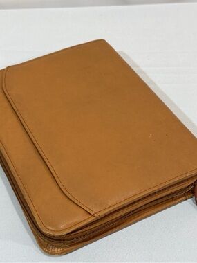 Vintage Leather Day Runner Pro Planner 3 Ring Zip Close Camel Tan 8x10